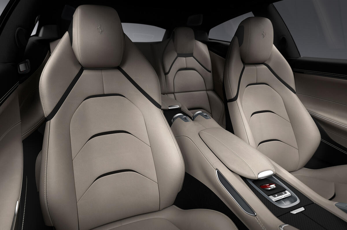 Ferrari gtc 4 lusso sdfw4ref 941
