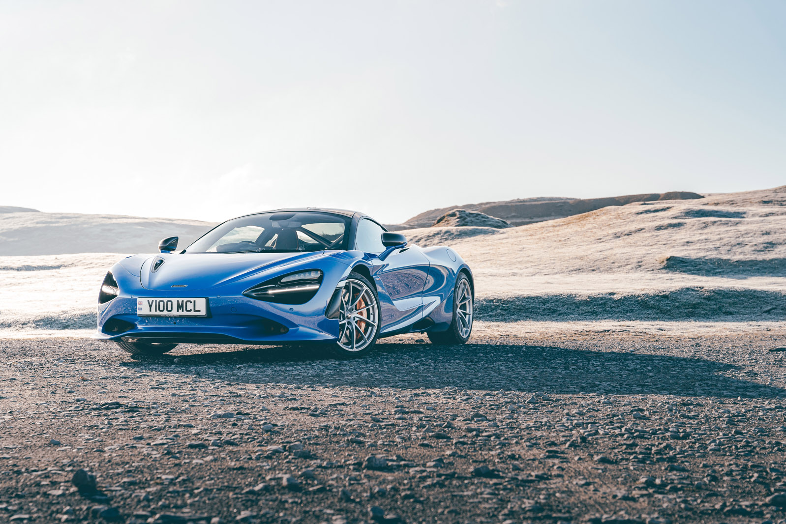 00103 McLaren 750S Extra UK FD 2024 winter static