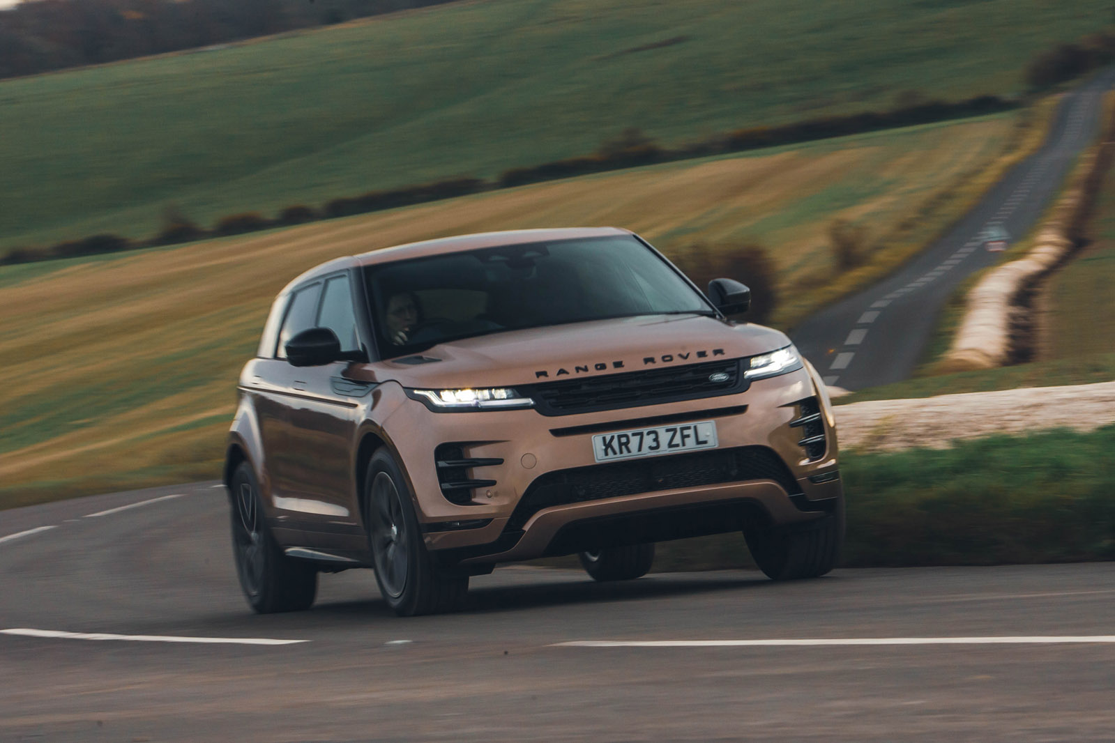 New 2022 Land Rover Range Rover Evoque Overview