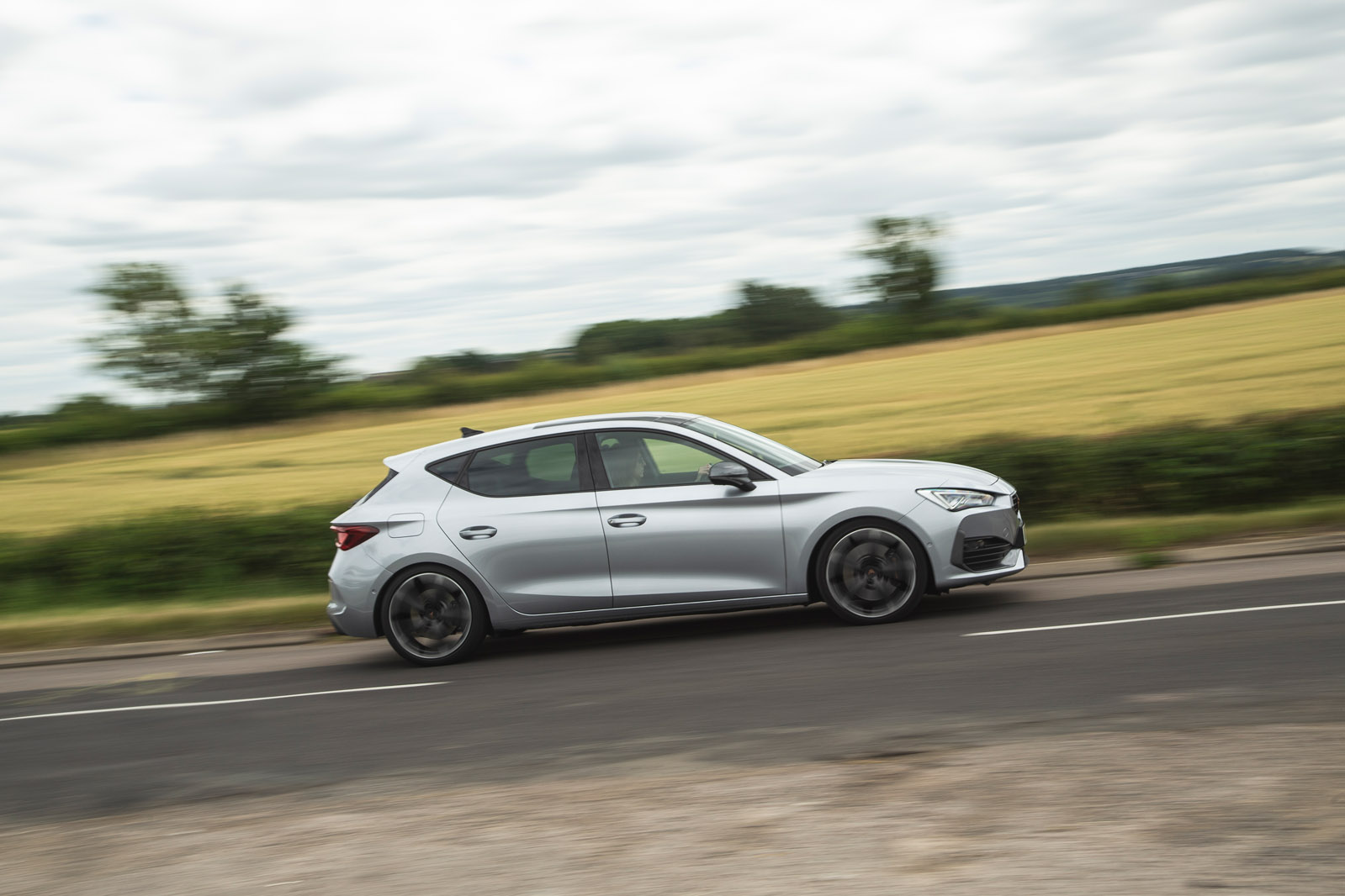 2021 Cupra Leon revealed with 306-bhp AWD estate, PHEV, no manual