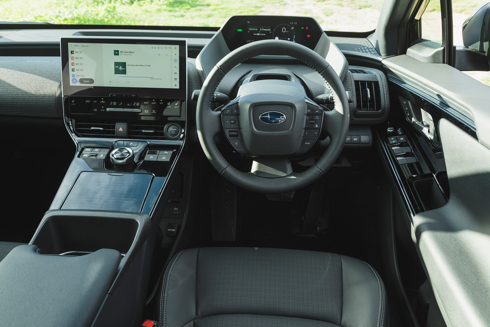 09 Subaru Solterra RT 2023 dashboard