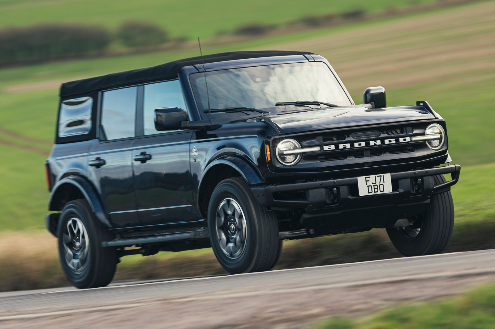 1 Ford Bronco Outer Banks 2022 UK first drive review lead