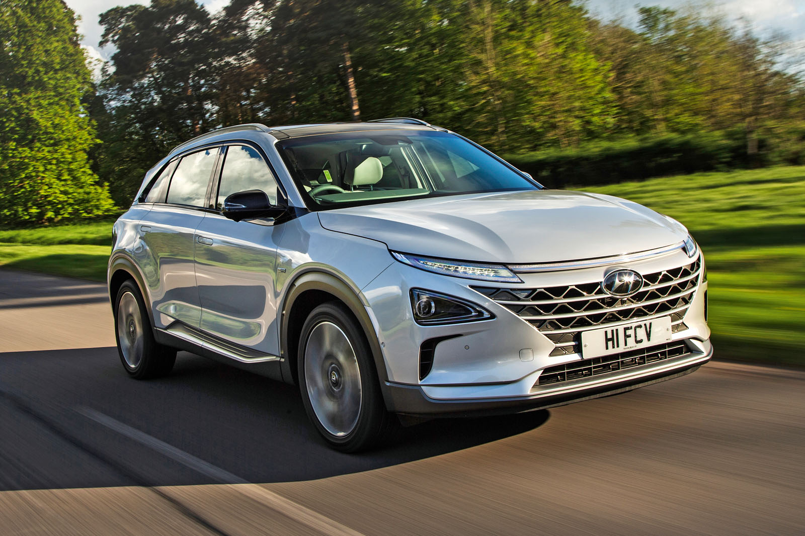 Hyundai ix35 Fuel Cell Highlights - Find a Car