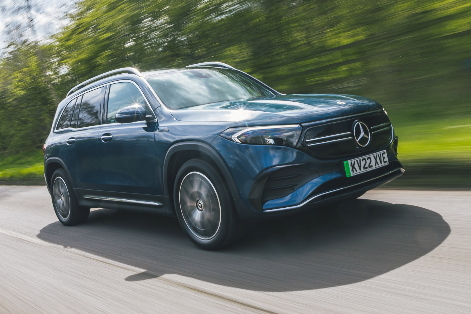 Big, bad Mercedes-Benz flashes a little green