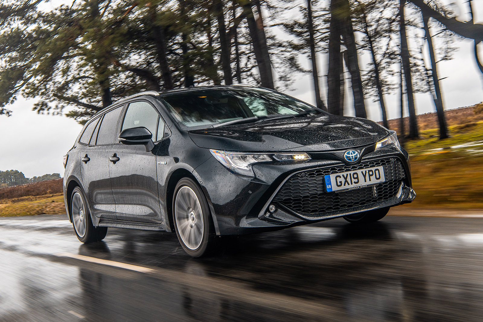Toyota Corolla Touring Sports 2019 road test review - hero front