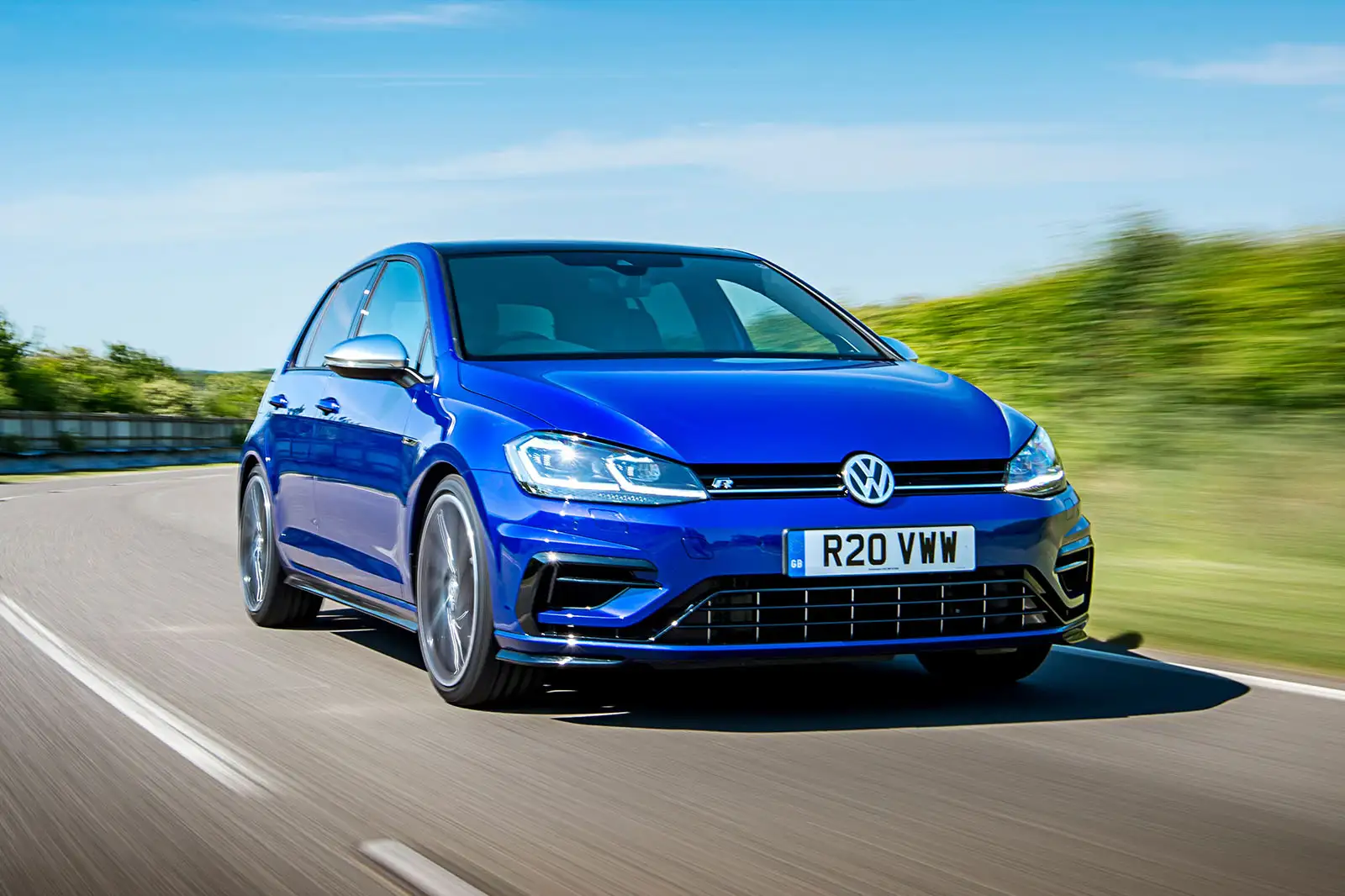 Volkswagen Golf R 2019 road test review - hero front