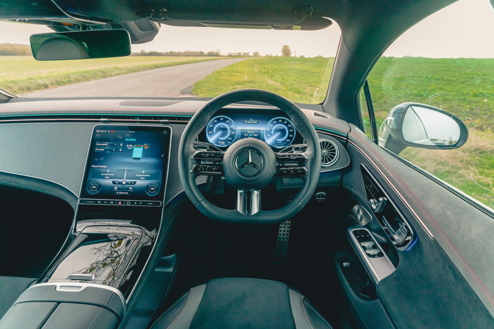 10 Mercedes Benz EQE RT 2023 dash