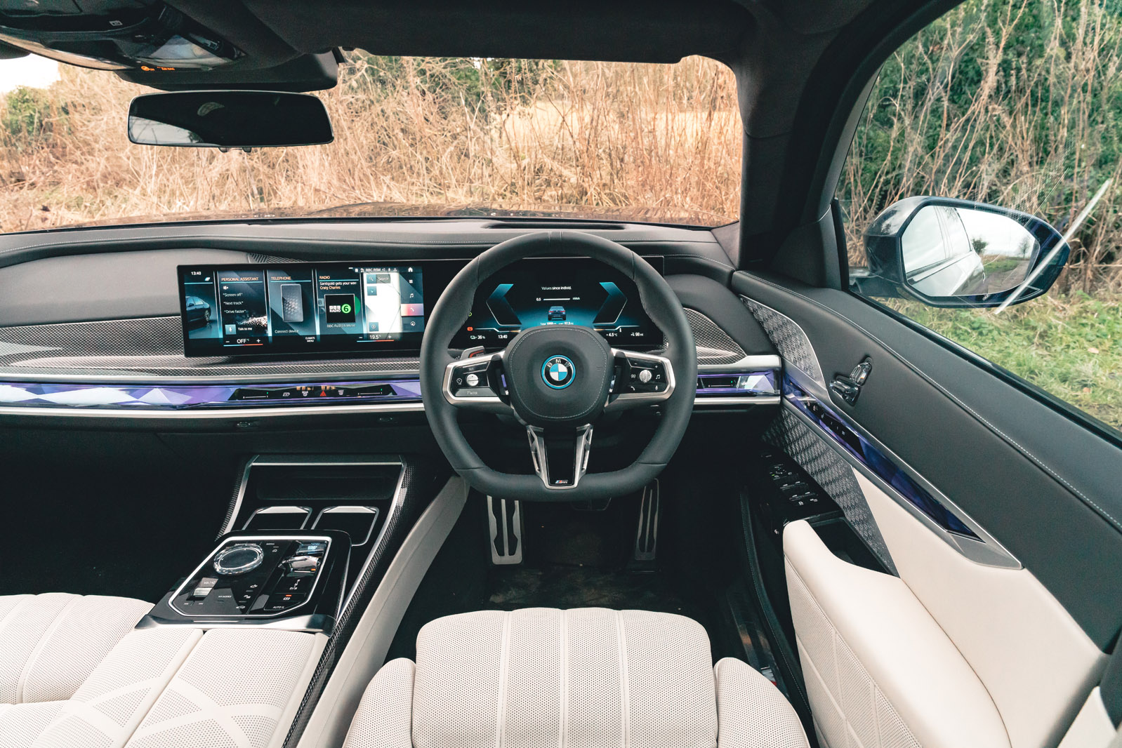 11 BMW I7 RT 2023 dashboard