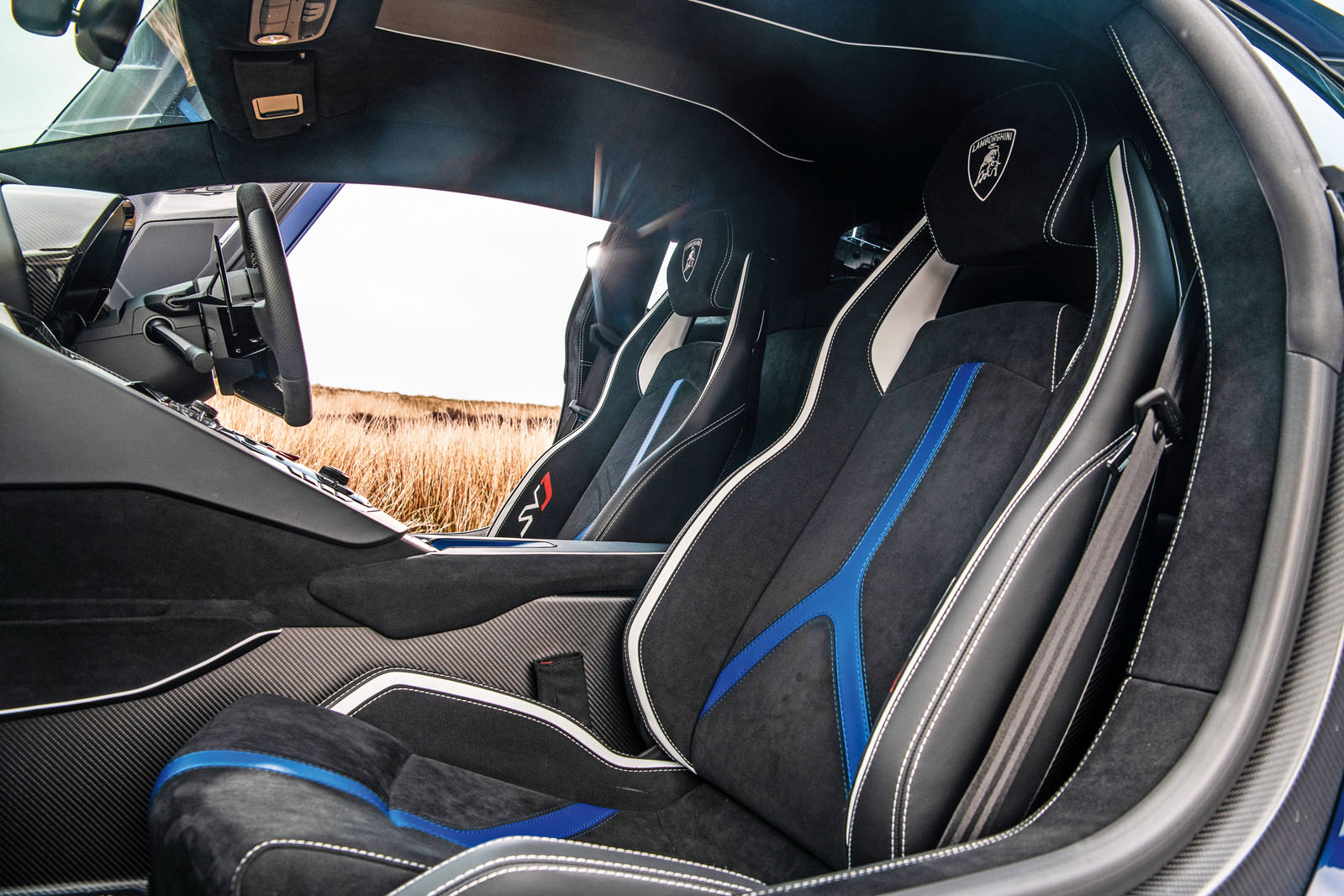 Lamborghini Aventador SVJ 2019 road test review - seats