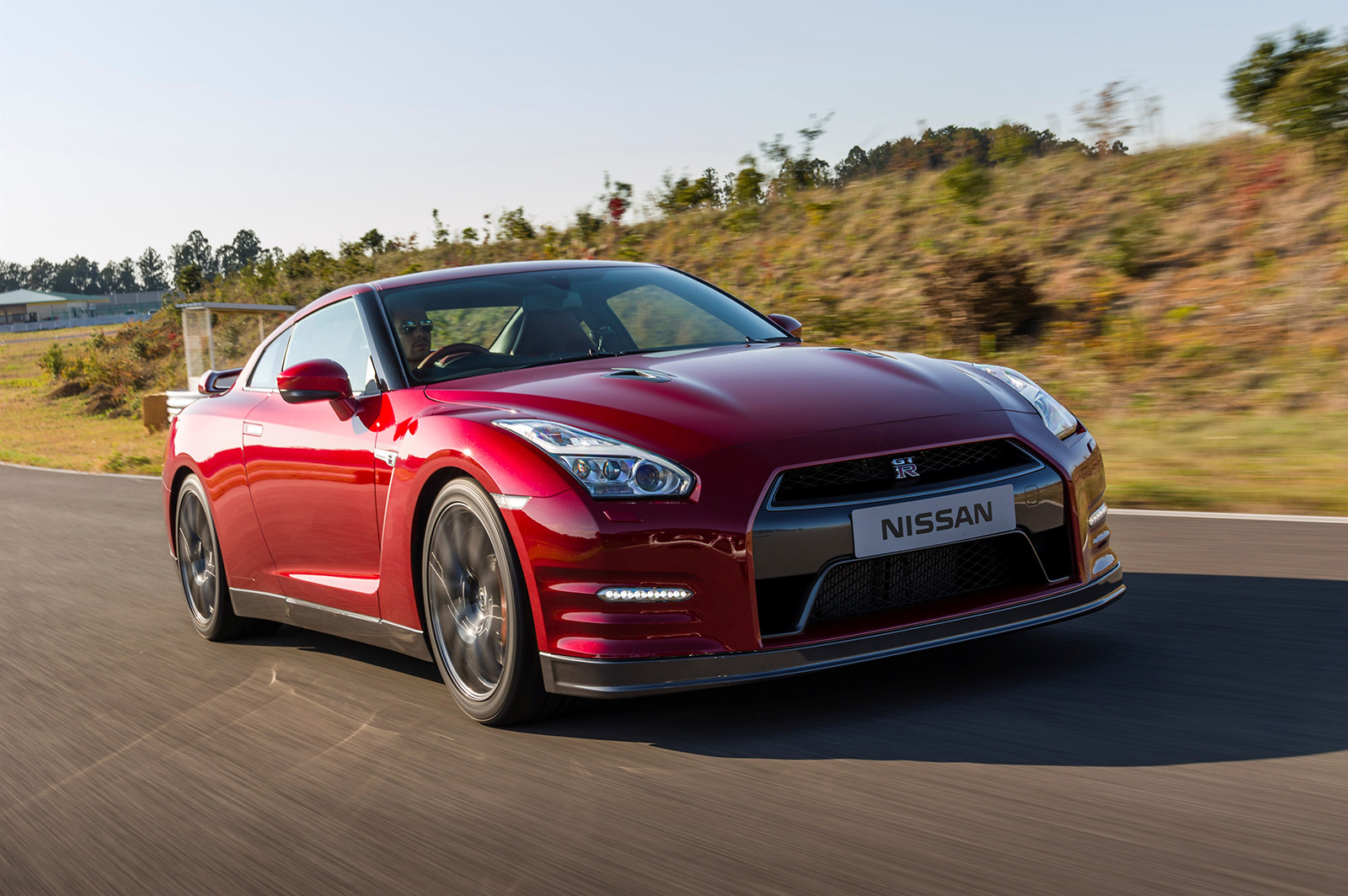 14 Nissan Gt R First Drive