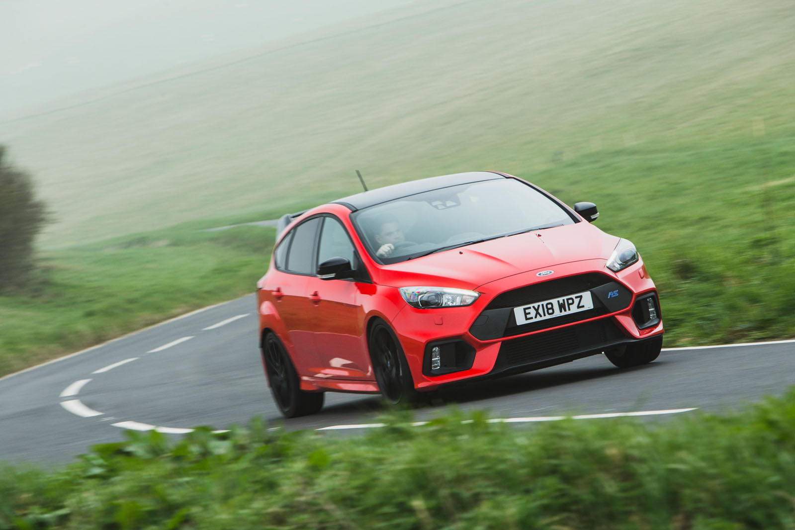Ford Focus RS 2019 road test review - on the road front