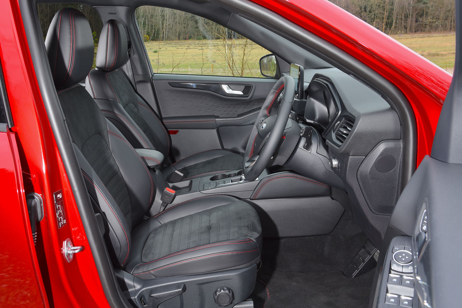 Ford Kuga 2020 road test review - front seats