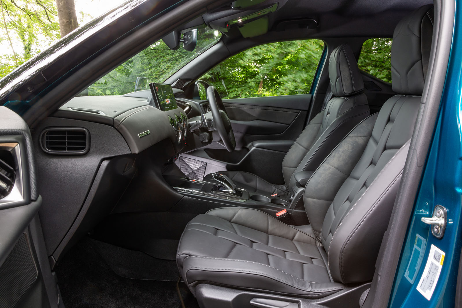 DS 3 Crossback 2019 road test review - cabin