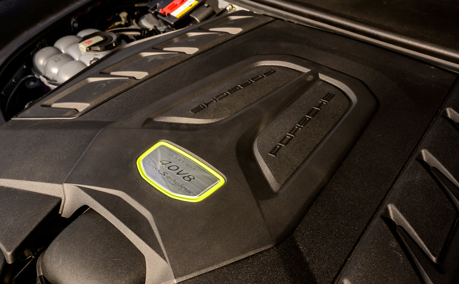 Porsche Cayenne Turbo S E-Hybrid road test review - engine