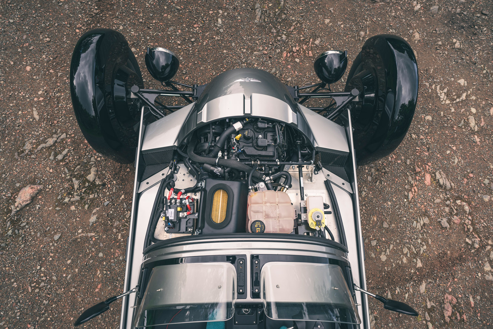 18 Morgan Super 3 RT 2022 engine