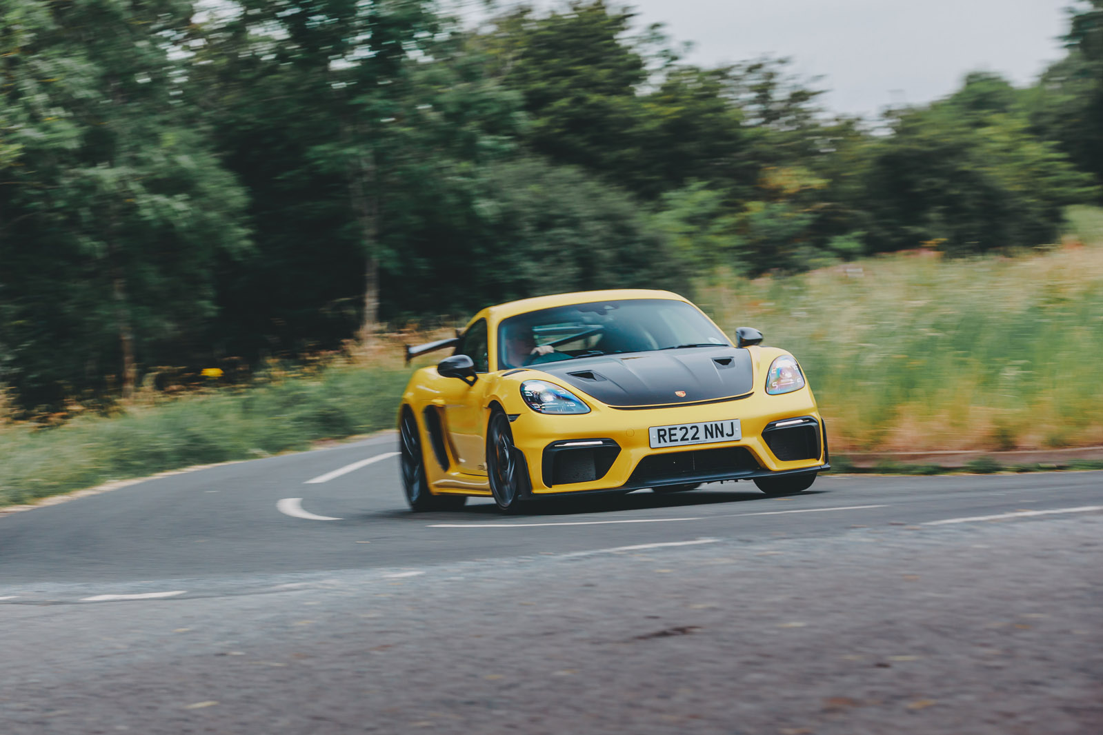 18 Porsche Cayman GT4 RS RT 2022 front cornering