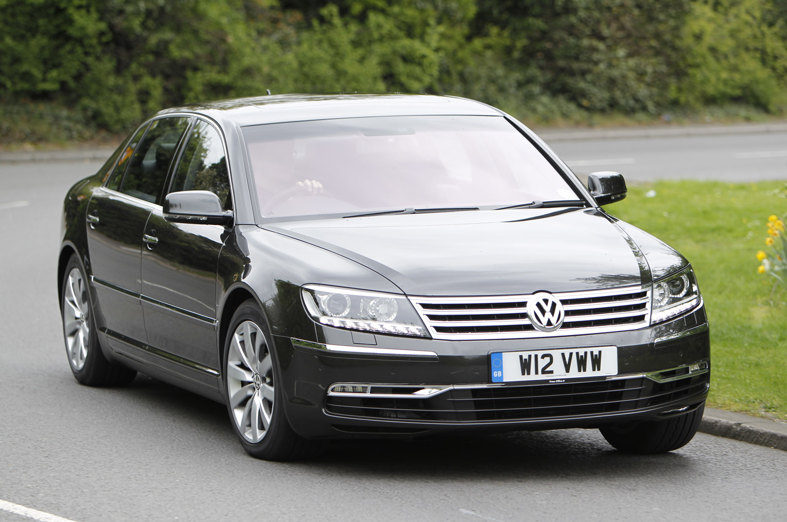 Volkswagen Phaeton 6.0 W12 review Autocar