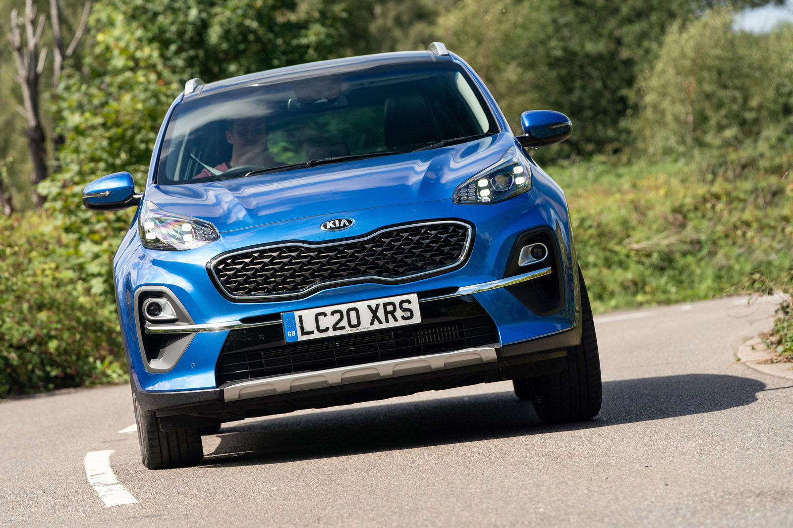 19 Kia Sportage 2020 road test review update cornering front