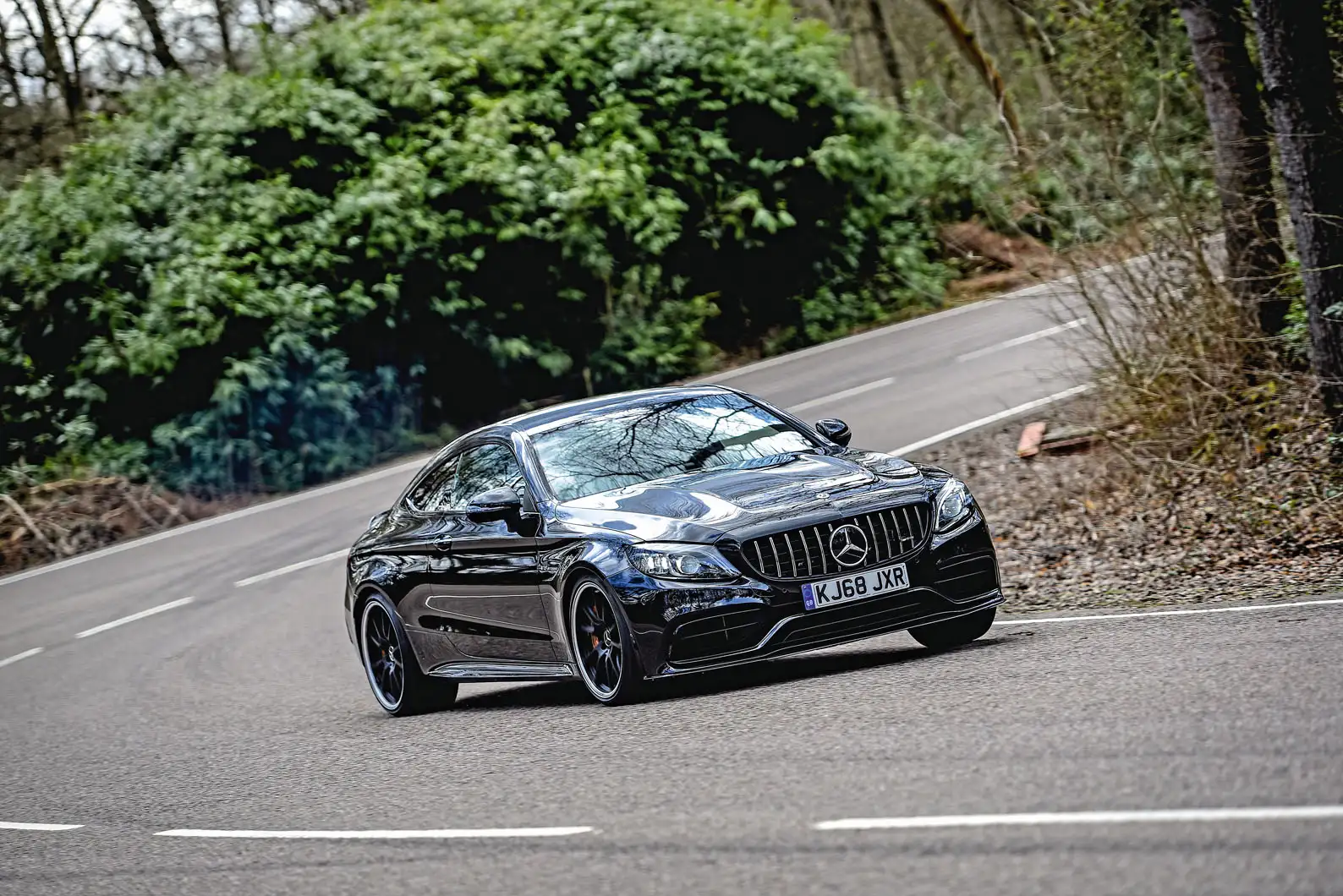 Mercedes-AMG C63 Coupé 2019 road test review - cornering front