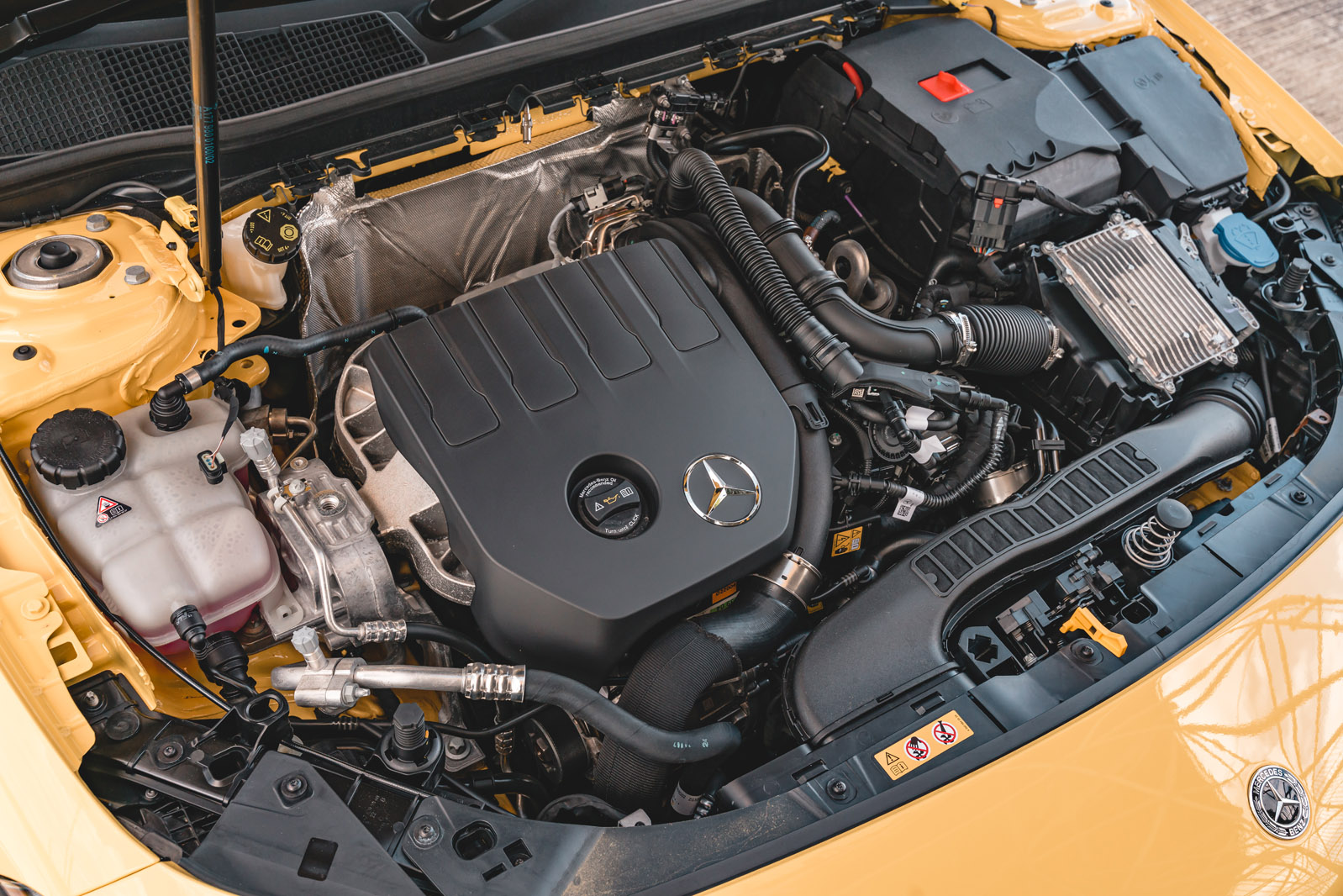 19 Mercedes Benz A Class RT 2023 engine