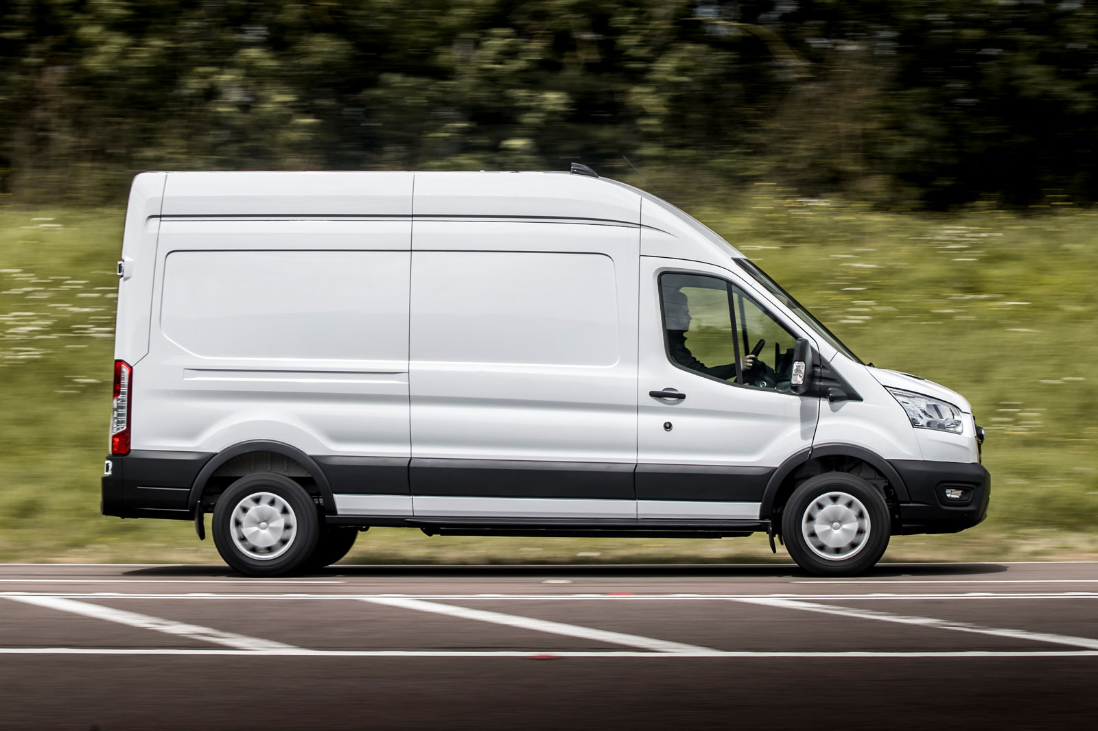 2 Ford e Transit 2022 first drive review side pan