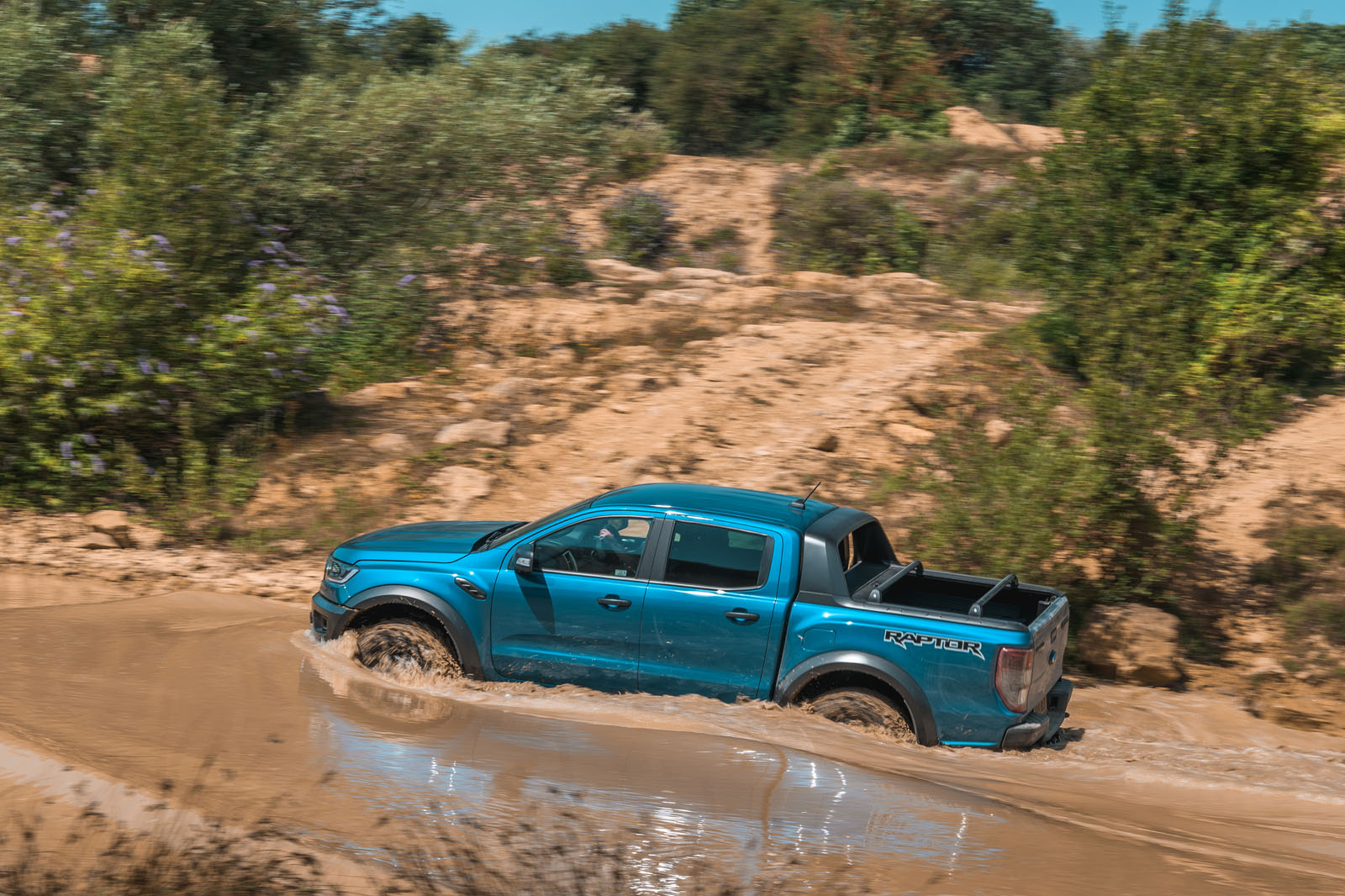 Ford Ranger Raptor 2019 road test review - hero side
