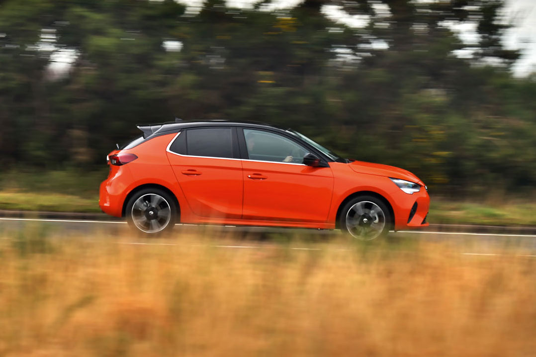 Vauxhall Corsa 2020 road test review - tracking side