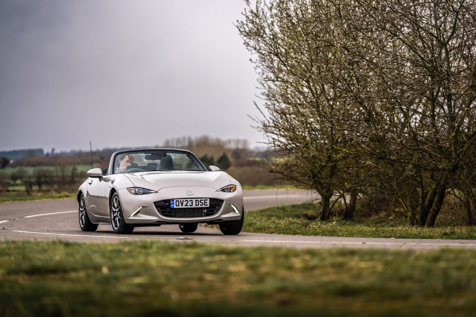 20 Mazda MX 5 RT update 2023 virage avant