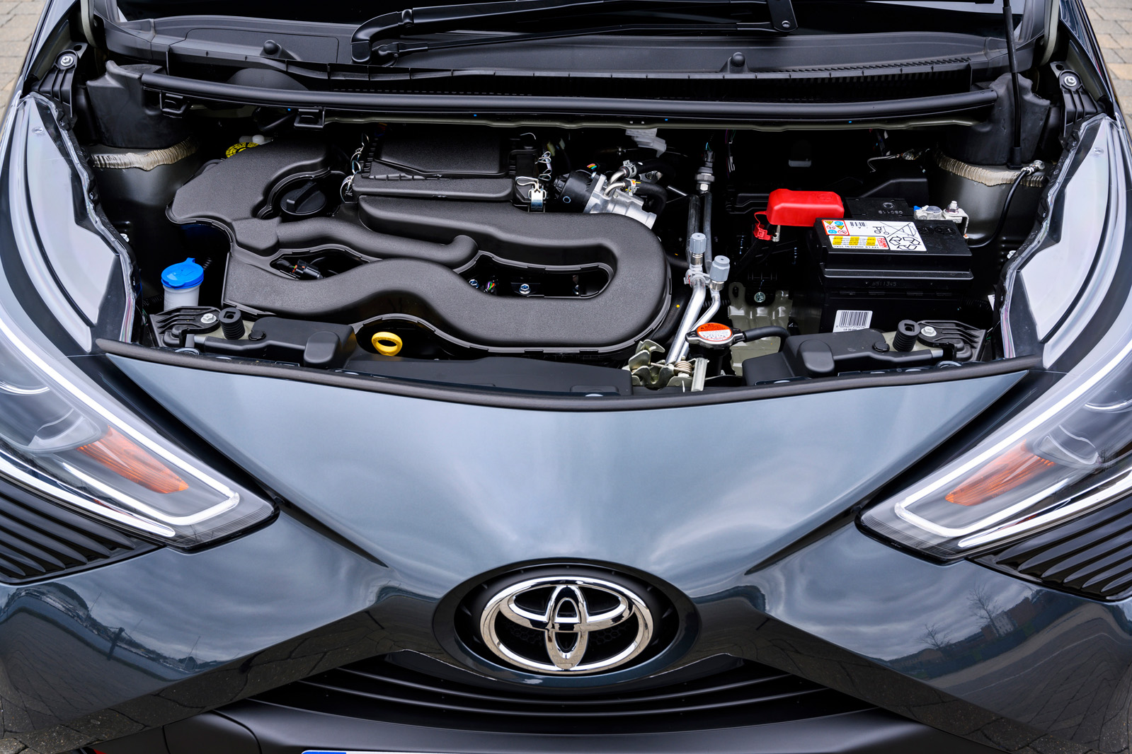 20 Toyota Aygo 2019 UK RT engine