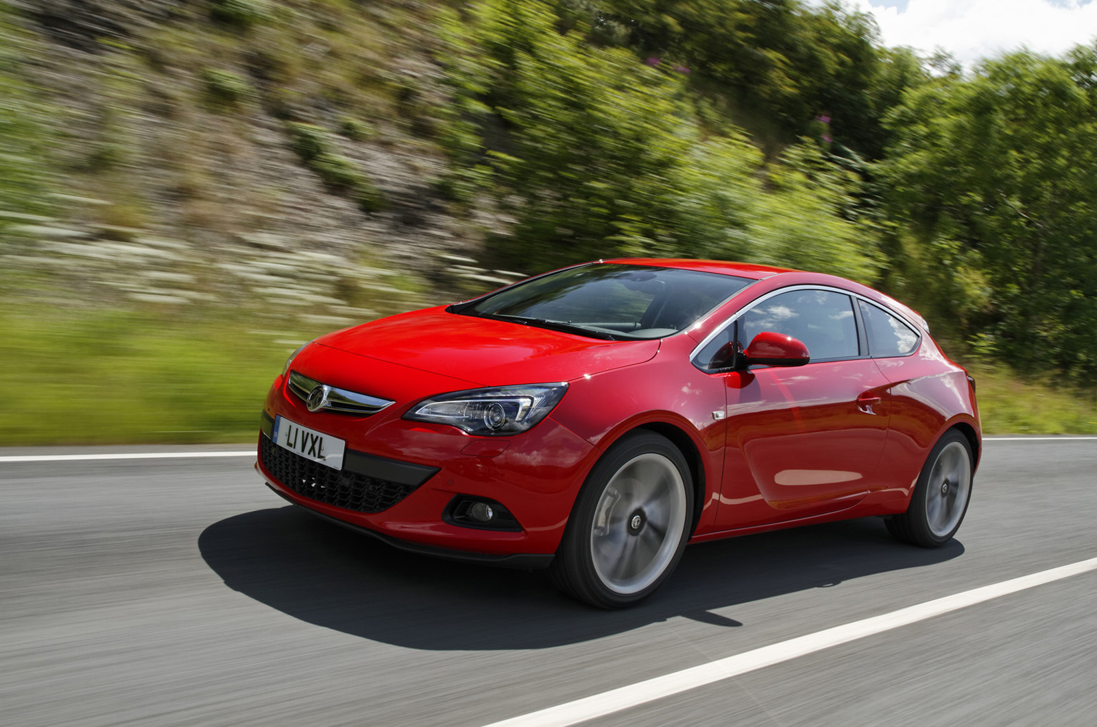 Vauxhall Astra GTC 2.0 CDTi SRi Autocar
