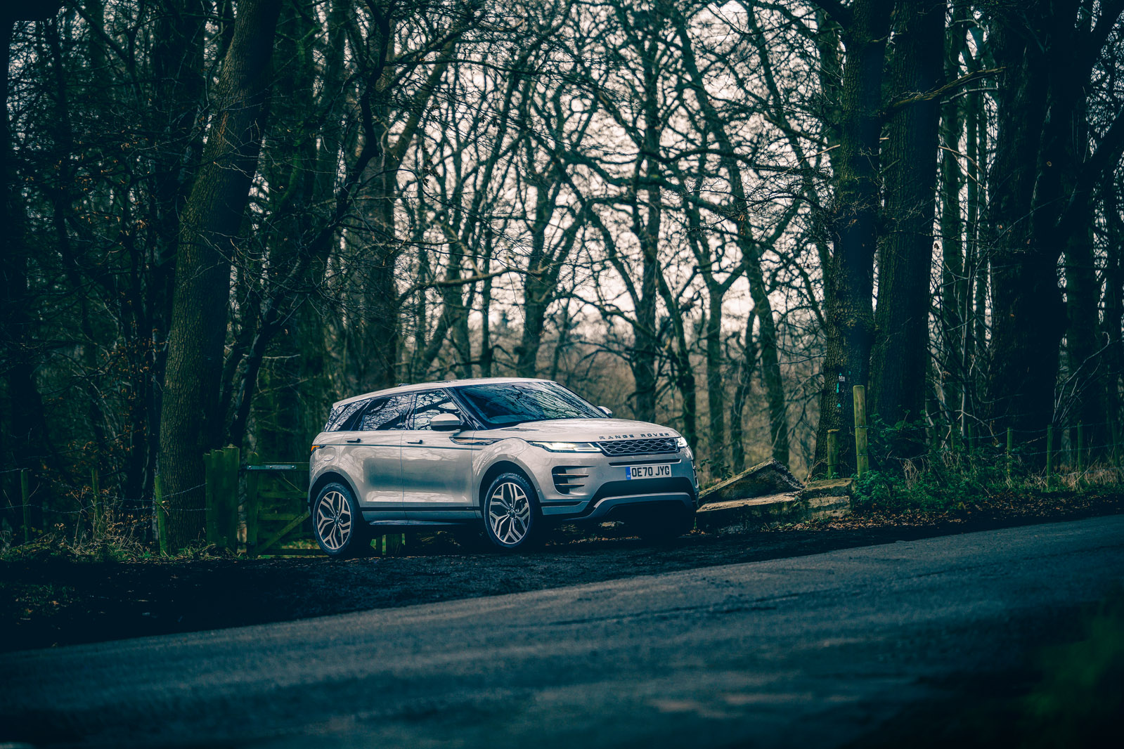 22 Land Rover Range Rover Evoque 2021 road test review static