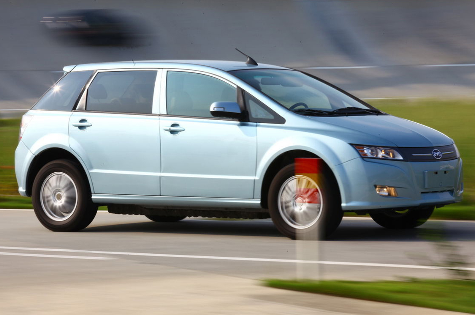 BYD E6 Hatchback Autocar