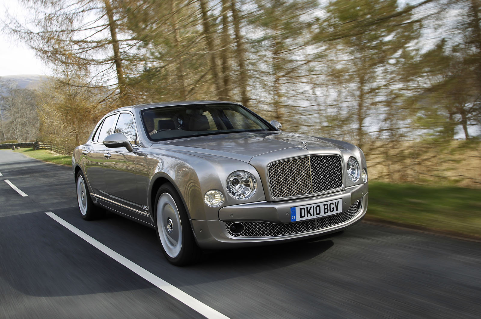Bentley Mulsanne 6.75 V8 first UK drive