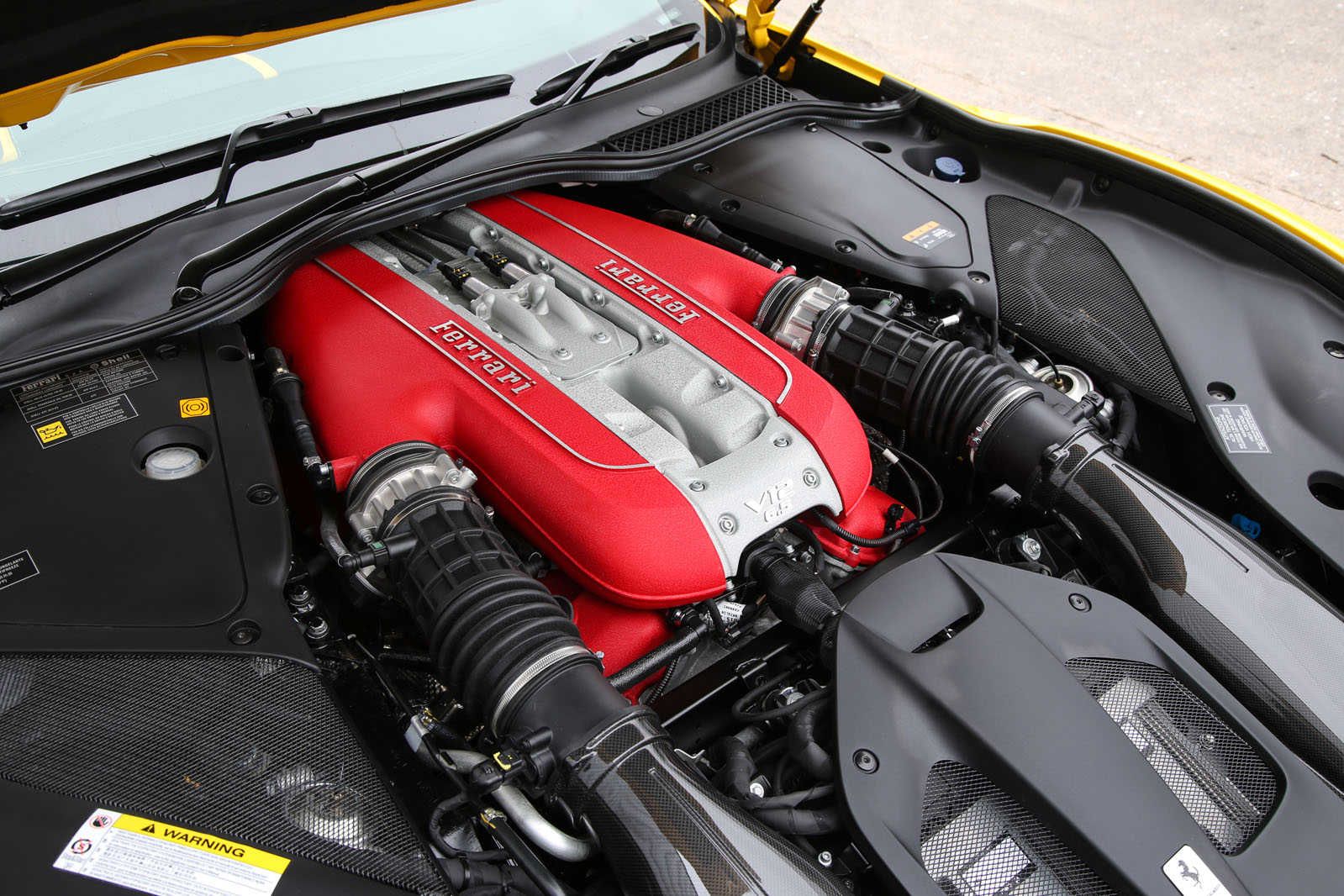 Ferrari 812 Superfast 2018 road test review engine