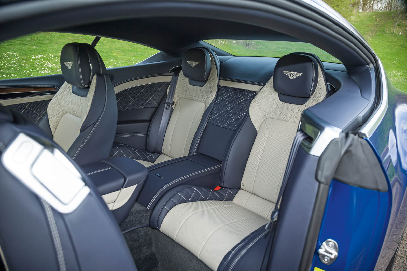 Child seat bentley continental sales