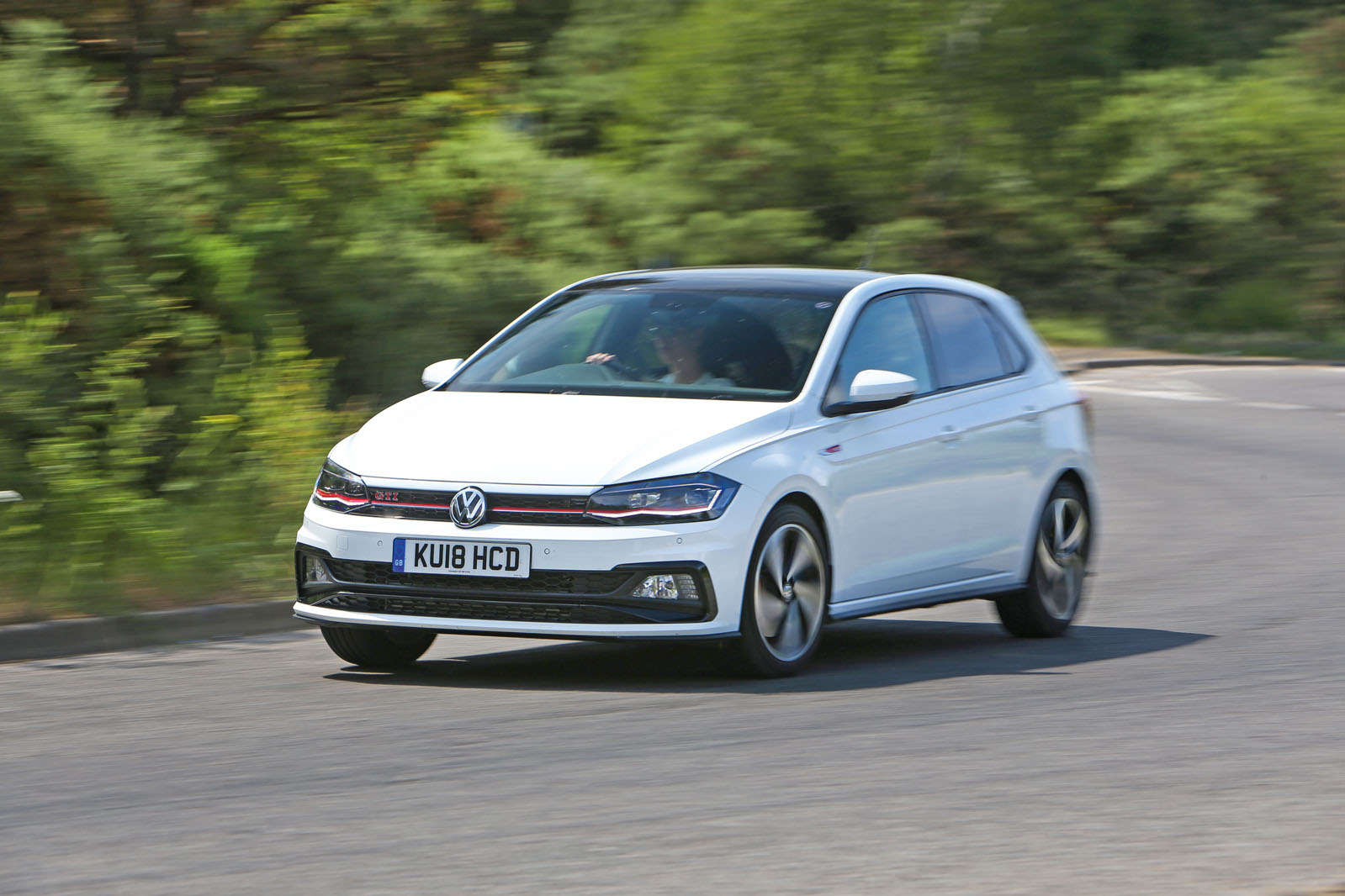 Volkswagen Polo GTI 2018 road test review cornering front