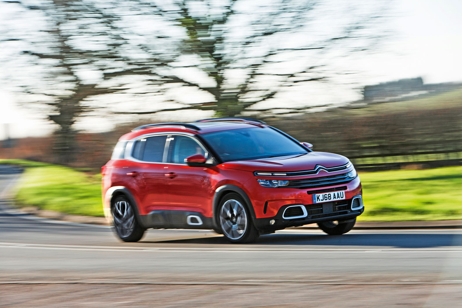 Citroen C5 Aircross 2019 road test review - cornering front