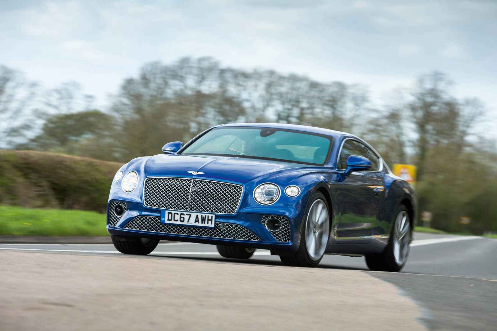 Bentley Continental GT 2018 Autocar road test review cornering right