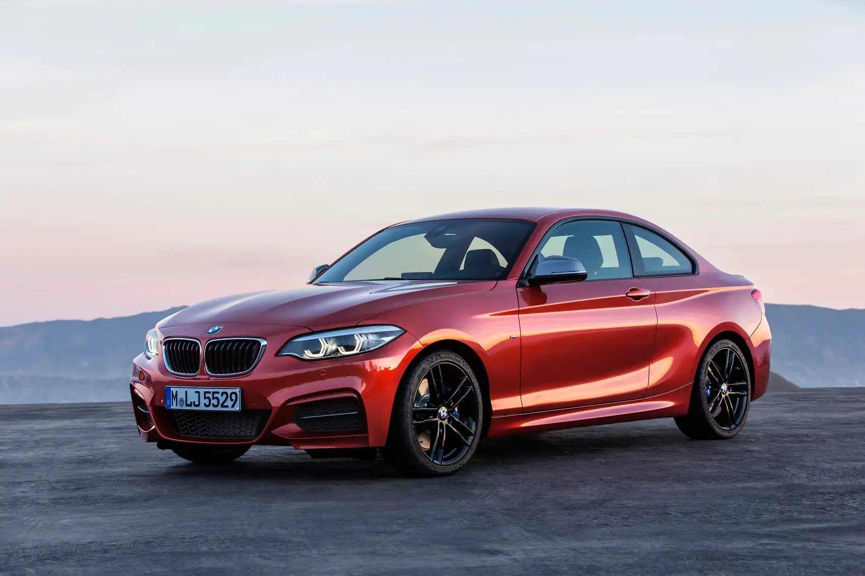 Bmw 2 седан