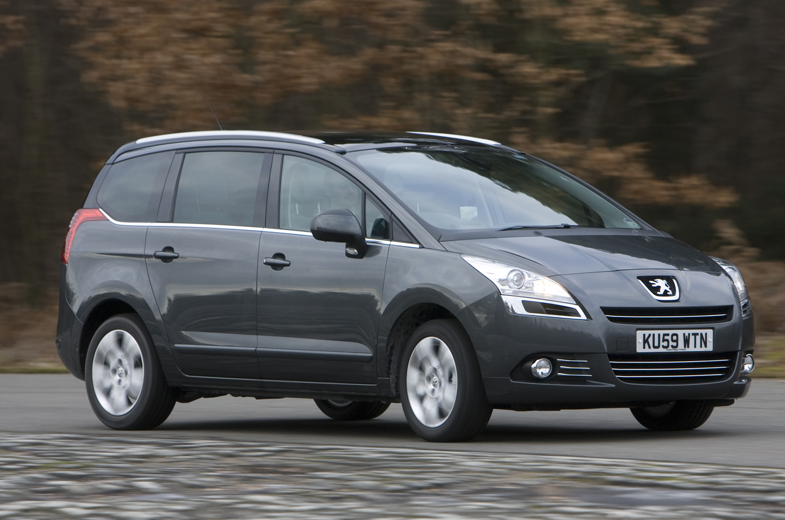 Peugeot 5008 1.6 HDi EGC review Autocar