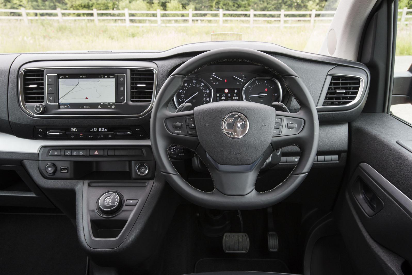 Vauxhall Vivaro life Review (2021 