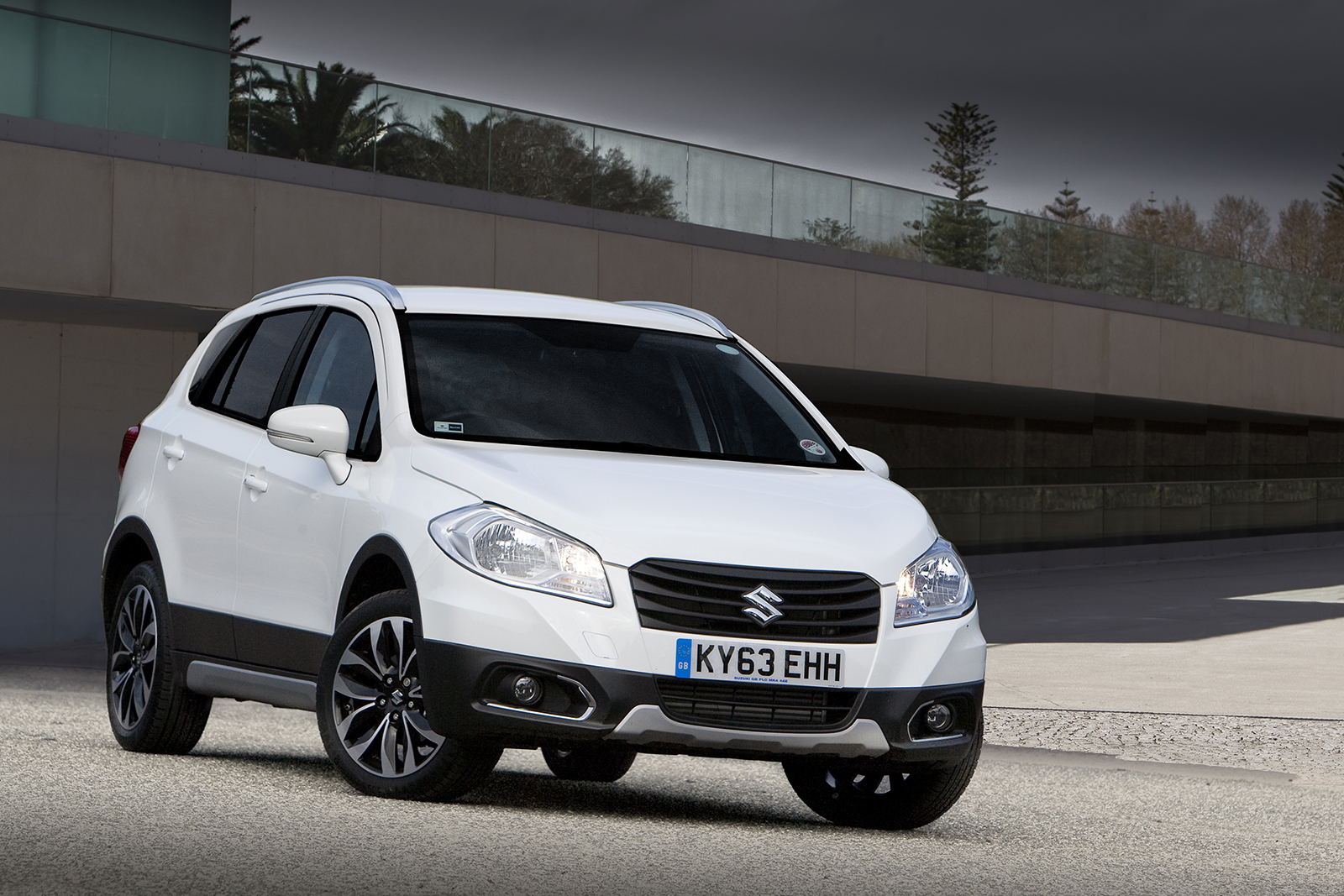 3.5 star Suzuki S-Cross