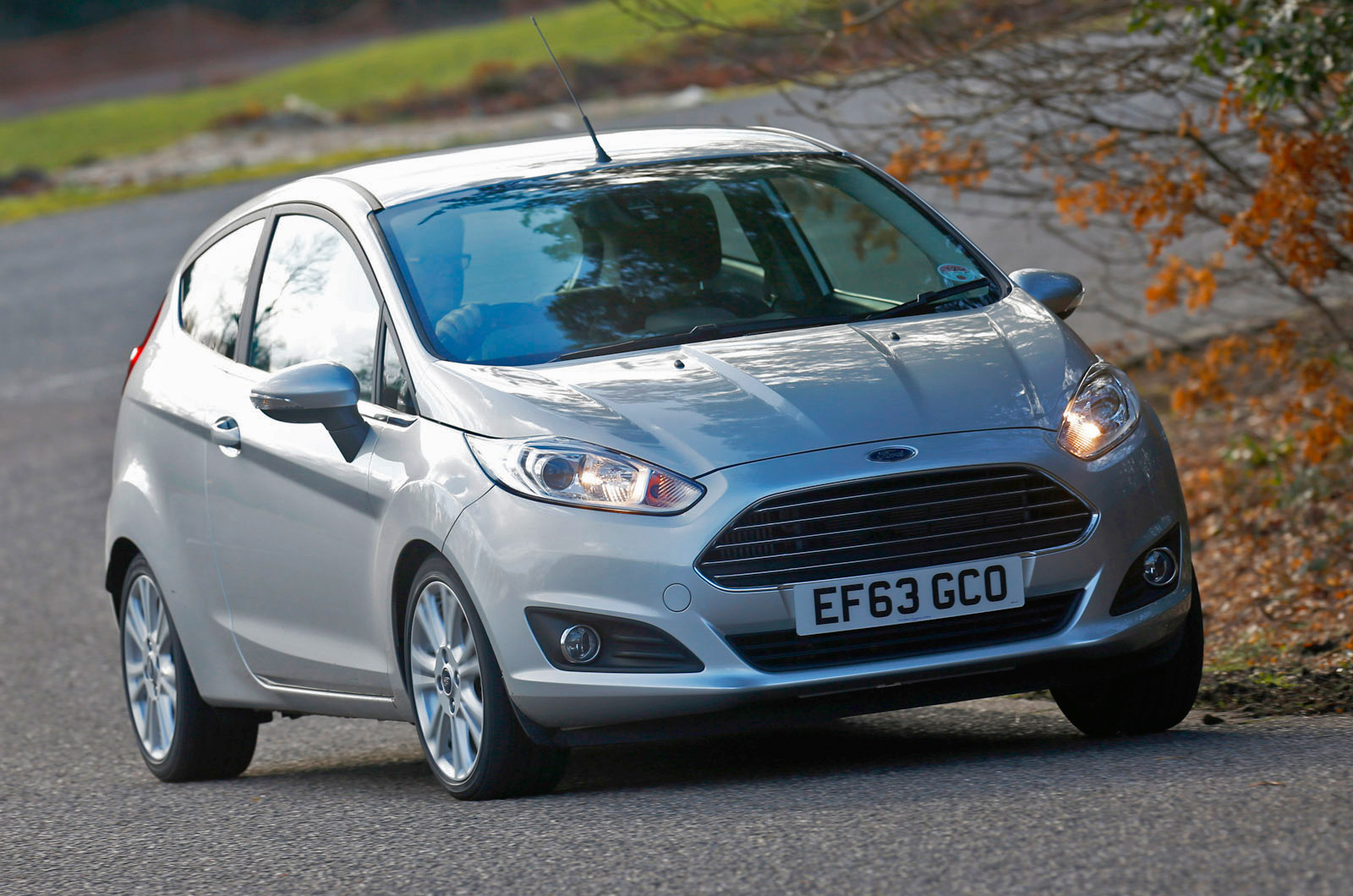 Ford Fiesta 10L bản cao nhất 2015 1 đời chủ