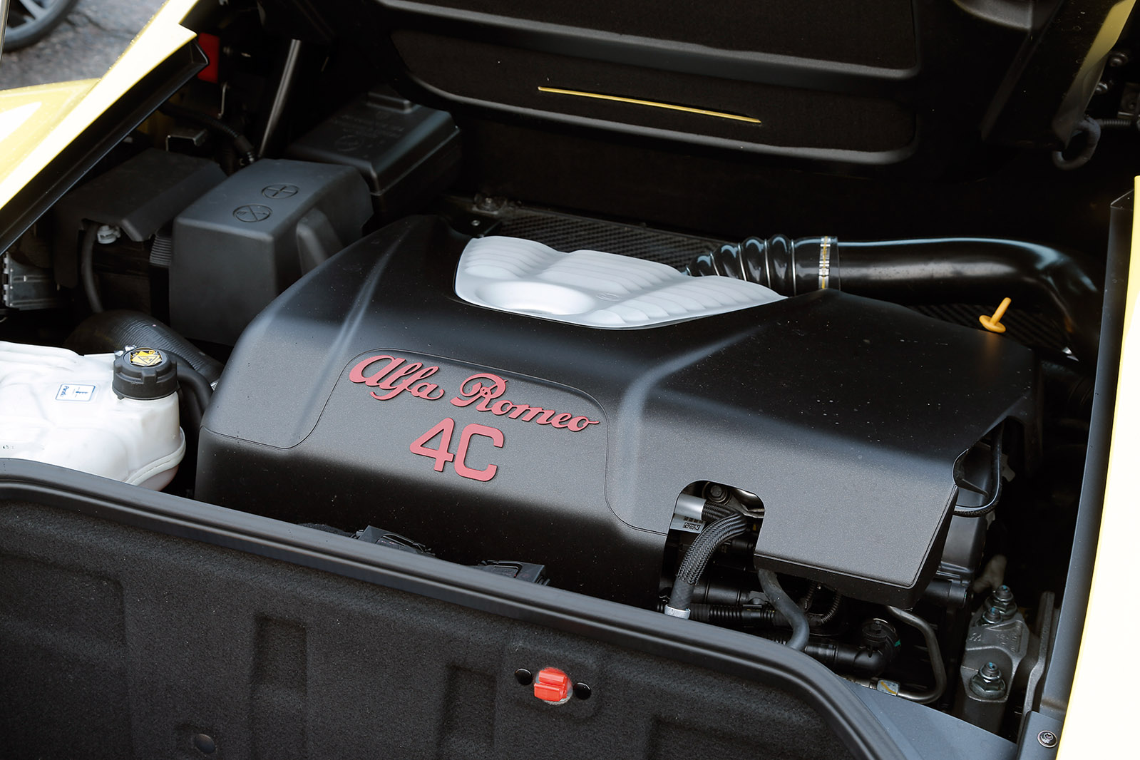 Alfa 4C Spider's 1.8-litre engine