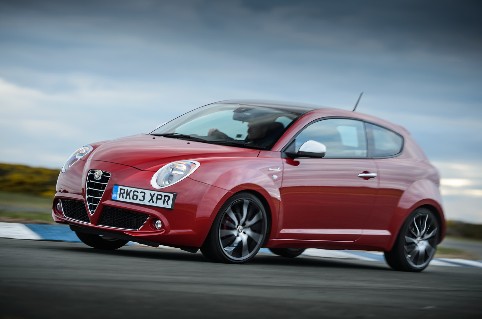 2014 Alfa Romeo Mito 875cc TB TwinAir 105bhp Sportiva UK first drive