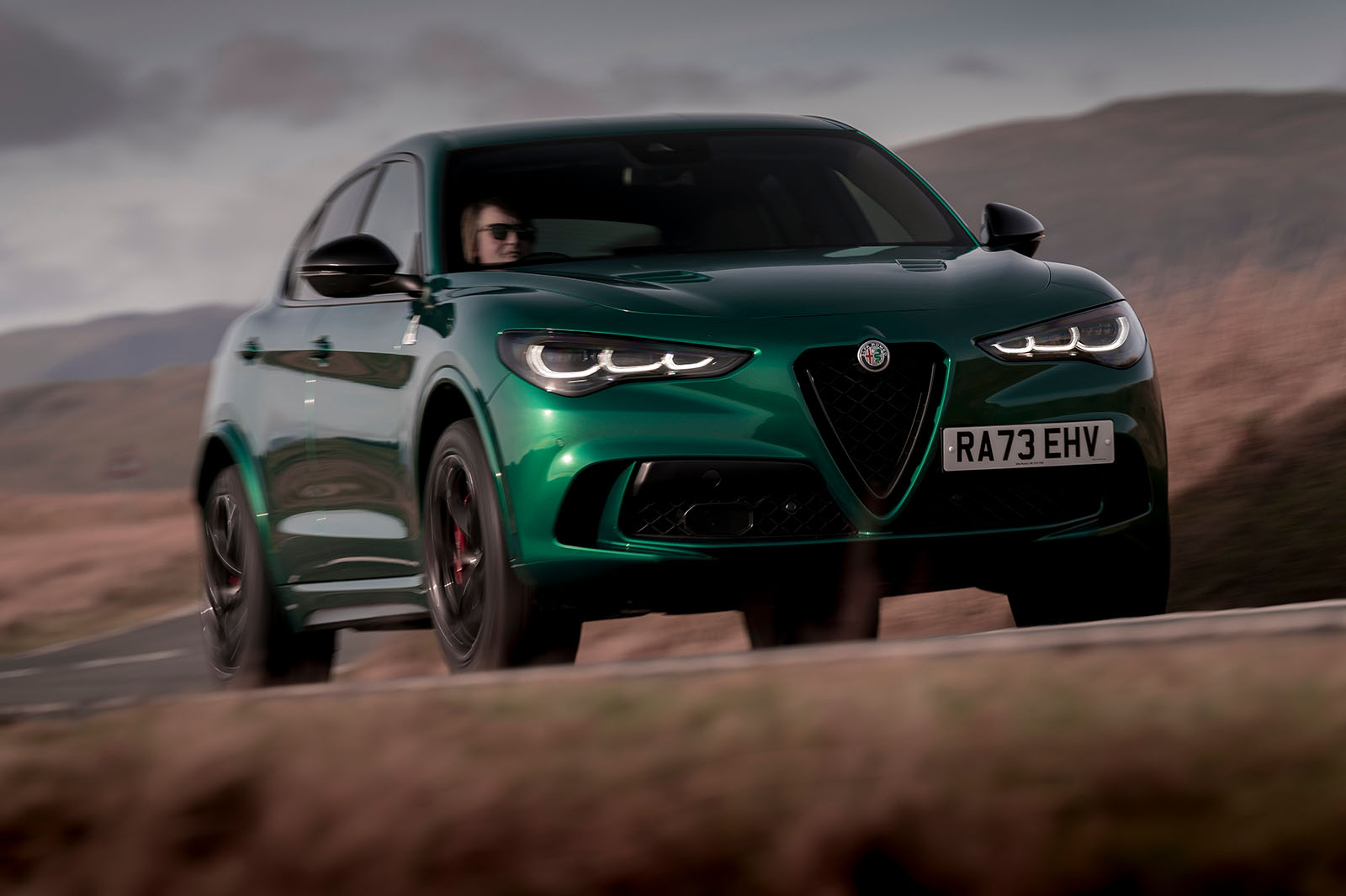 alfa romeo stelvio qv review 2024 01 front cornering