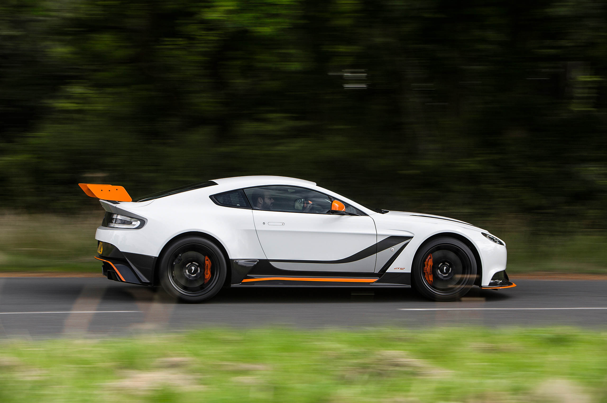 Aston Martin Vantage Gt12 15 Review 21 Autocar Aston Martin Vantage Gt12 15 Review 21 Autocar