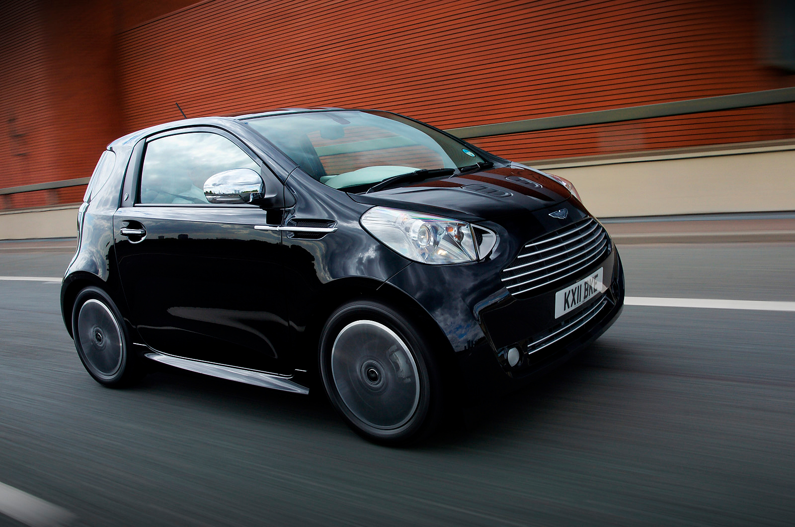 Aston Martin Cygnet 2011-2013