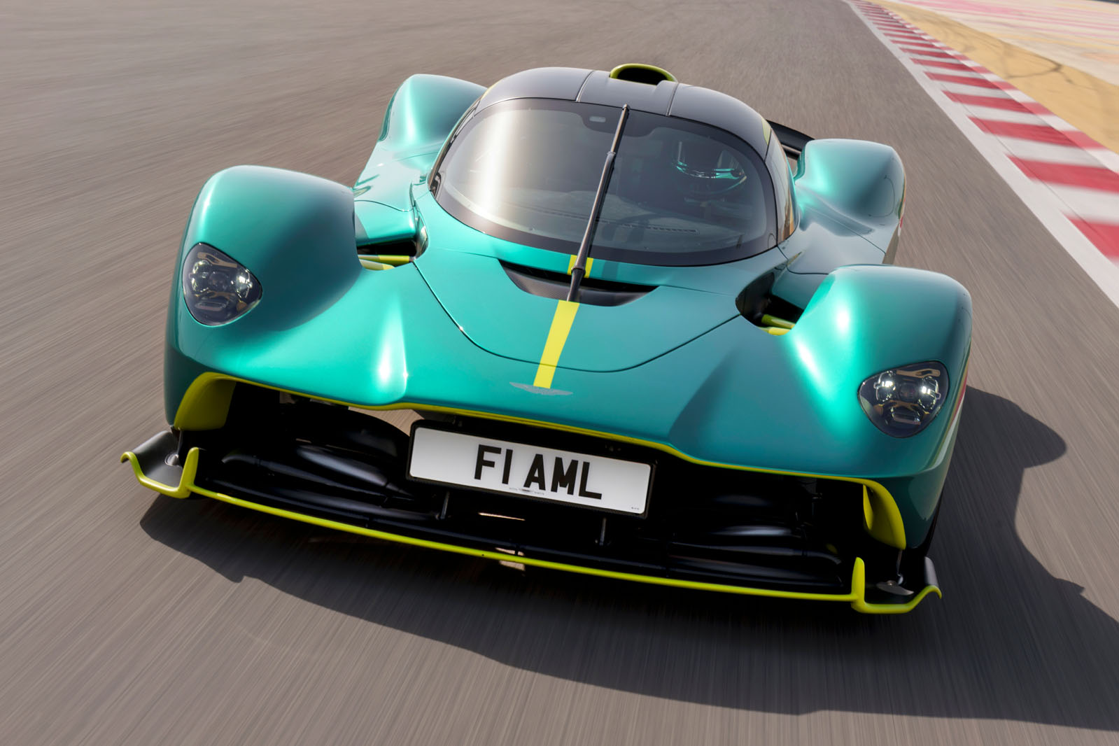 Aston Martin Valkyrie Review (2023)