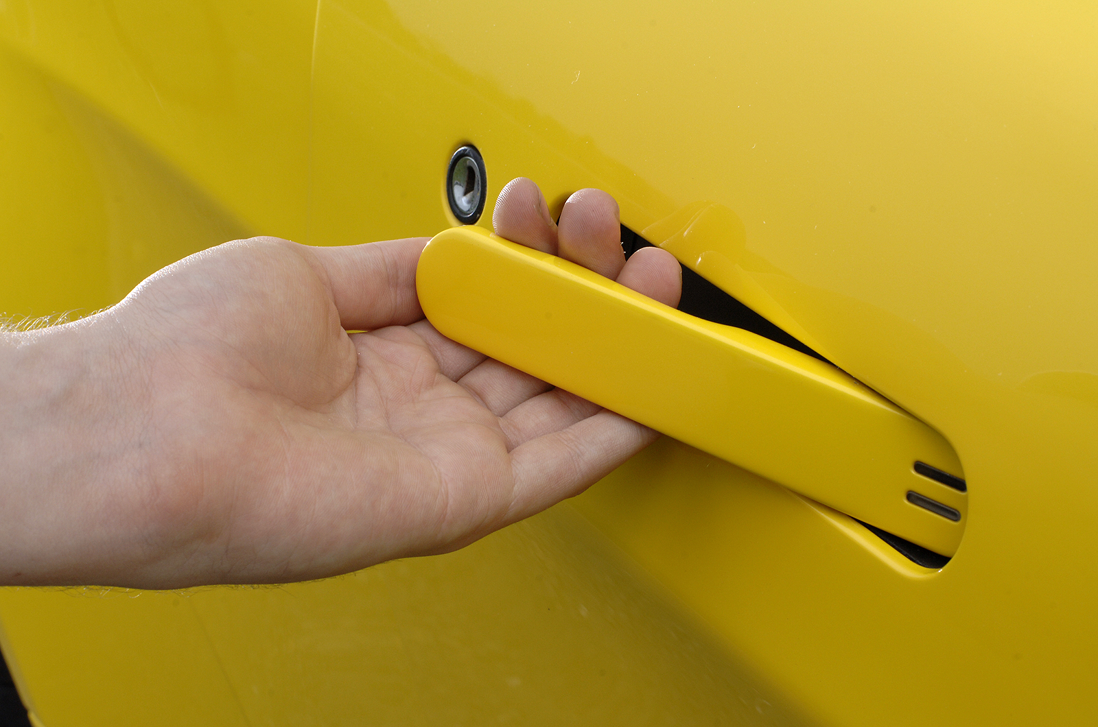 V8 Vantage Roadster's door handle